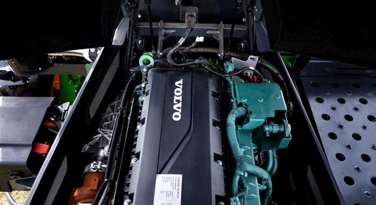 Volvo-motorral nagy nyomaték alacsony fordulatszám mellett