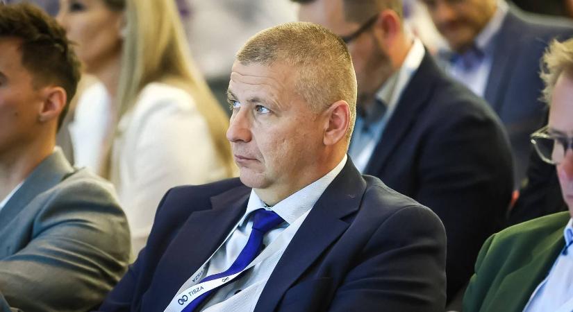 Ruszin-Szendi Romulusz erős honvédelmi törvényt akar