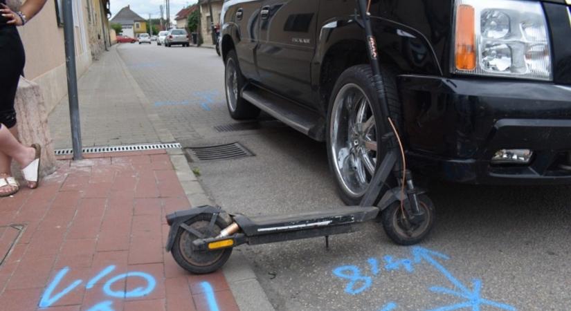 Balesetet okozott elektromos rollerrel, majd elhajtott
