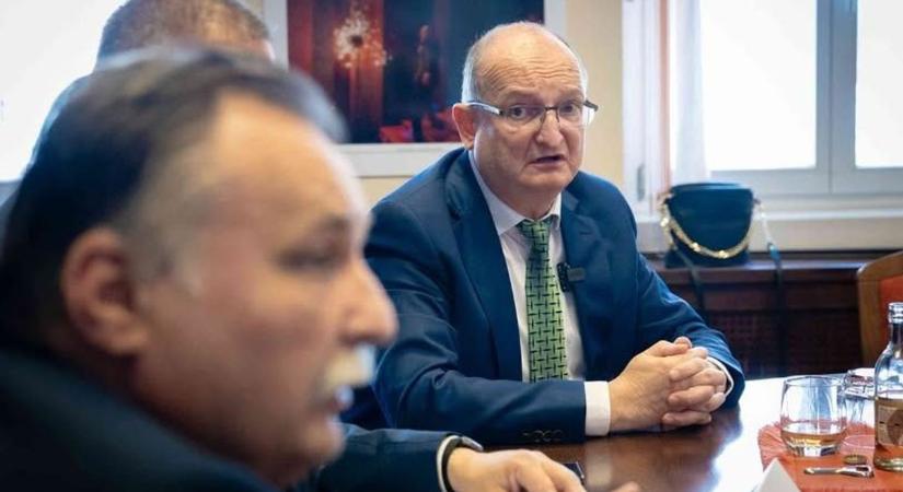 Azbeszt-ügy: összeállt egy 100 oldalas szakértői anyag