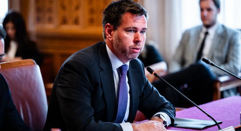 Vitézy Dávid lemondott fővárosi képviselői mandátumáról