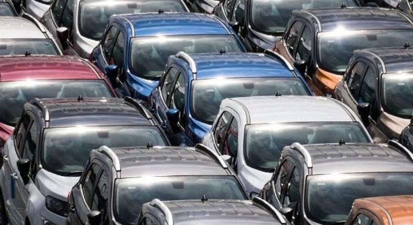 Egyre fiatalabb és drágább autók a magyar piacon