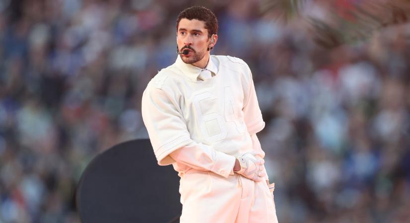 Vége a találgatásoknak: Bad Bunny és a Zara közös kollekcióval jelentkezik