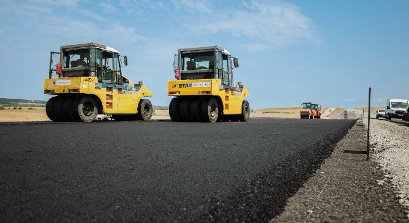 Több százmilliós kártérítést fizethet a román állam egy erdélyi sztrádaszakasz építőjének