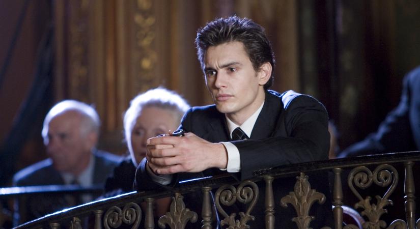 A szexuális zaklatásos ügyei miatt partvonalra került James Franco közel 10 év után újra stúdiófilmben tűnik fel – na nem főszerepben!