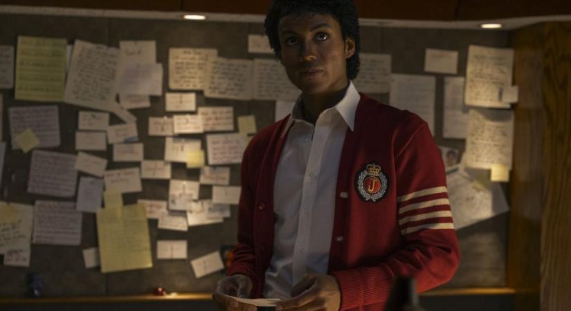 Michael: Különleges film egy különleges ember ifjúkoráról (kritika)