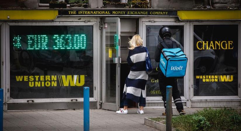 A béke reményére ugrik a forint