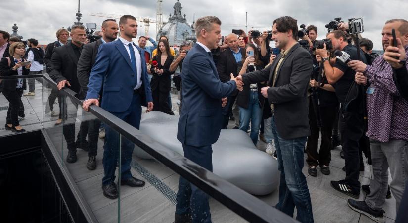 Havasi Bertalan feljelentette Magyar Pétert, aki egy mondattal reagált
