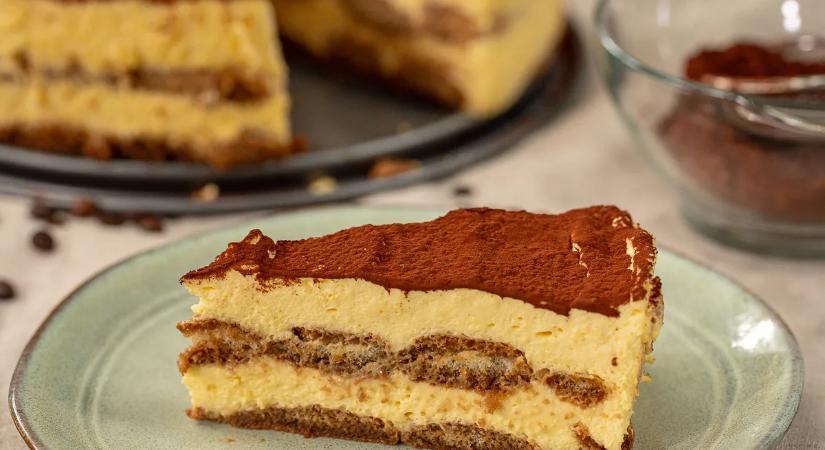 Tiramisu: egy hozzávaló, és máris gyönyörű torta lesz a kedvenc olasz desszertünkből – VIDEÓ!