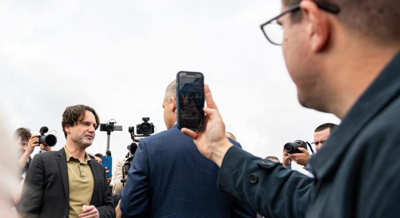 Havasi Bertalan bevallotta: ezért kellett a független sajtót távol tartani Orbán Viktortól