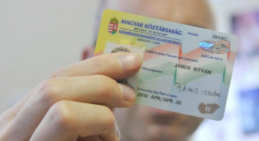 Házhoz jön a segítség – személyi igazolvány, TAJ-kártya és mehet a vérvétel
