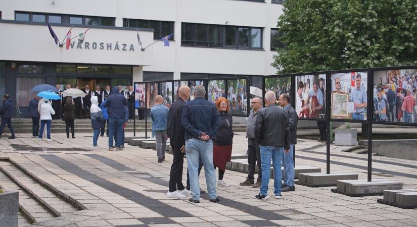 Fotókiállítás a múltról a jövőnek