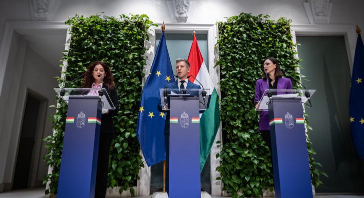 Kedden délelőtt jönnek a részletek a kegyelmi ügyről