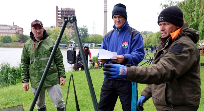 Giga pecacsata a viharban: dömösi horgász lett a vármegye új királya!
