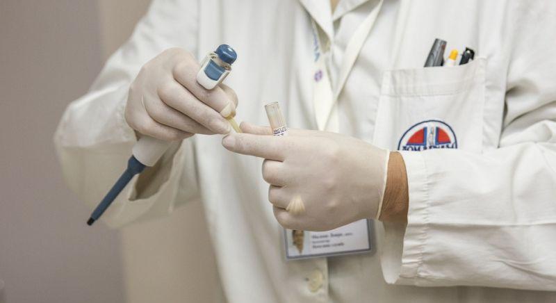 Hollandiában horgonyoz a halálhajó a hantavírus miatt