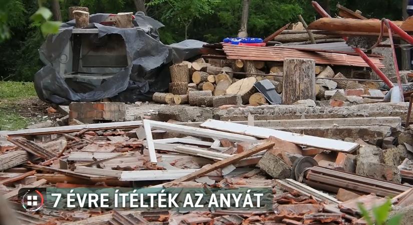 Gyerekére és magára robbantotta a házat Szelevényben – 7 év börtönt kapott az anya