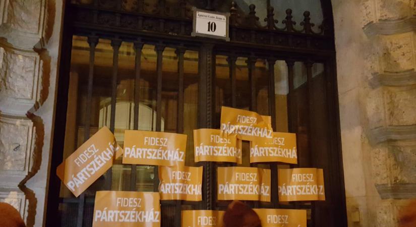 Az ÁSZ megvizsgálja a kampányköltéseket, de nem az előkerült dokumentumok miatt