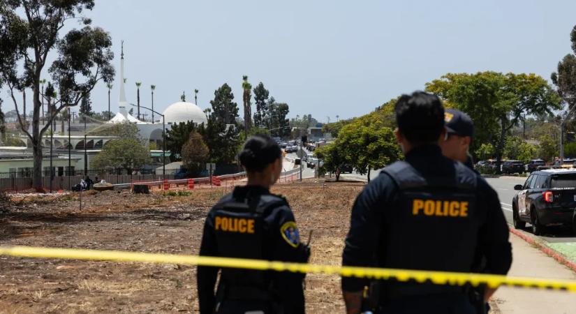 Legkevesebb hárman meghaltak egy lövöldözésben San Diego legnagyobb mecsetében