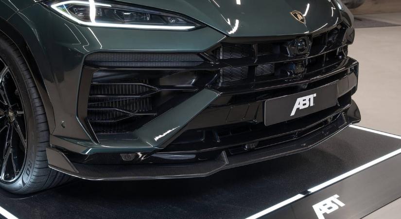 1000 lóerős lett a Lamborghini brutális divatterepjárója