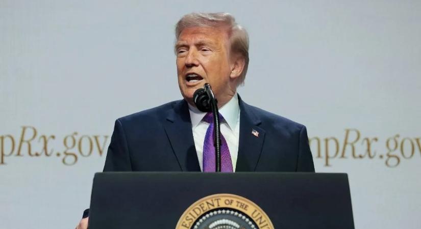 Vérdíjat tűztek ki Donald Trump meggyilkolásáért