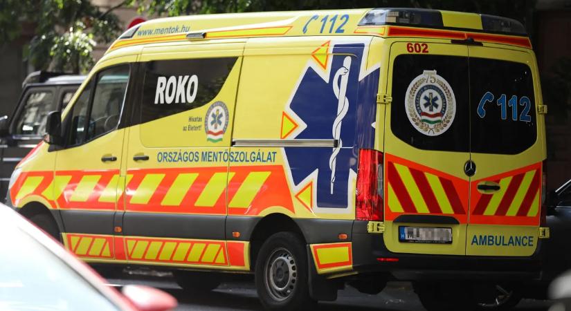 Rohantak a mentők Újpestre: baleset történet a reggeli csúcsforgalomban