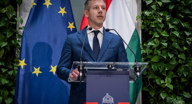 Berobbant a törvénygyár, felülvizsgálati hullámról döntött a Tisza-kormány