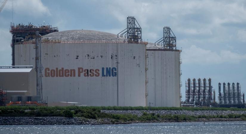Erre nem számított Amerika: sorra állnak le az LNG-terminálok, pont amikor mindenkinek az amerikai gáz kell