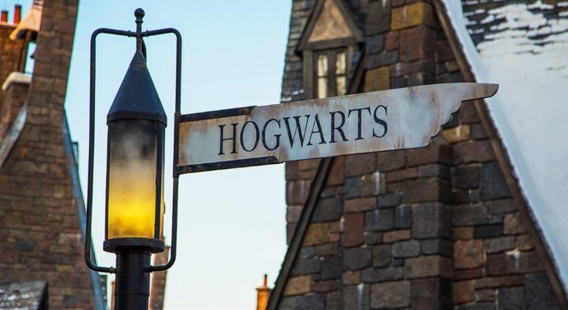 Még el sem indult, de máris távozik egy fontos szereplő a Harry Potter sorozatból