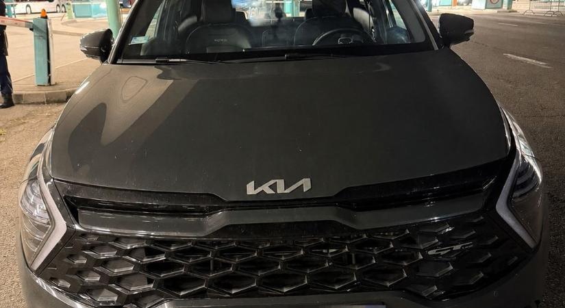 Körözött autót foglaltak le Röszkén