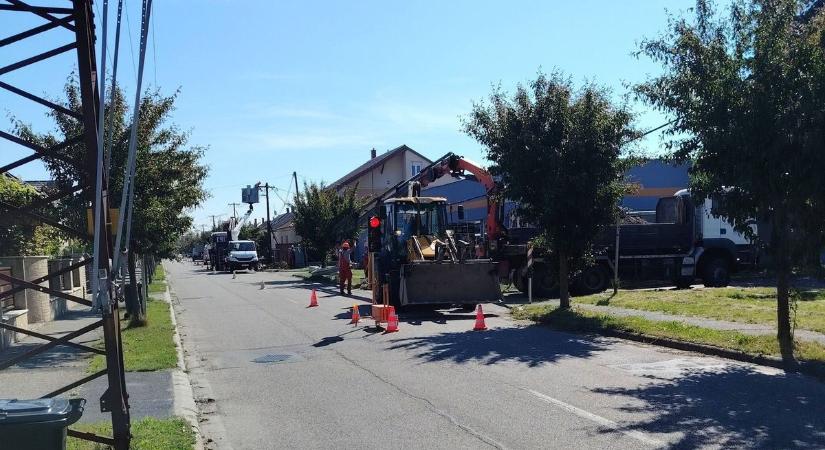 Ha teheted, kerüld el ma ezt az útszakaszt Szombathelyen