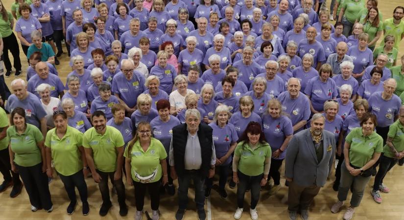96 éves győztes is volt az idősek klubjainak Sportnapján – Szívből gratulálunk a résztvevőknek!