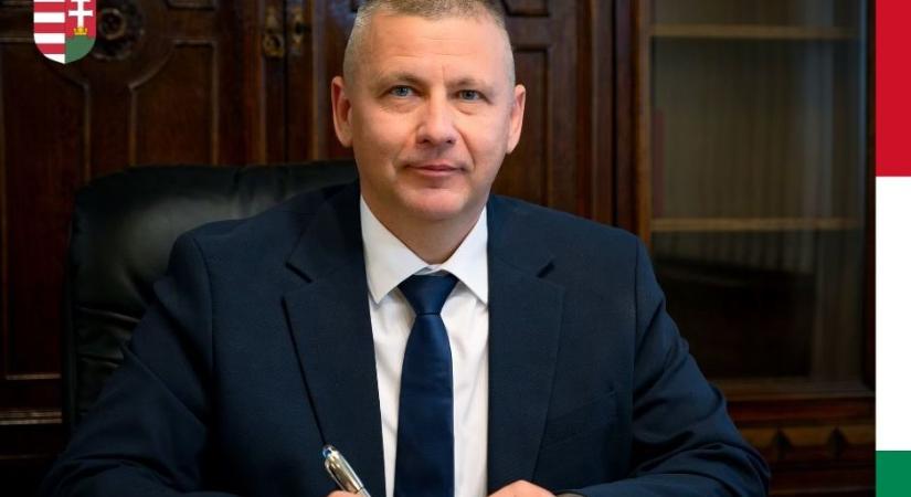 Új honvédelmi korszakot hirdetett Ruszin-Szendi Romulusz