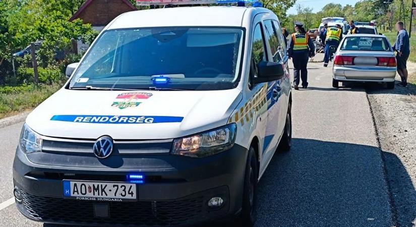 Valami nagyon furcsát láttak a rendőrök Kunfehértónál, azonnal cselekedniük kellett