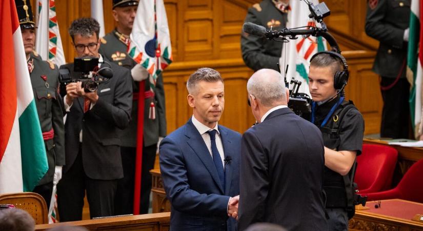 Együttműködne Sulyok Tamás a kegyelmi ügy feltárásában Magyar Péterrel