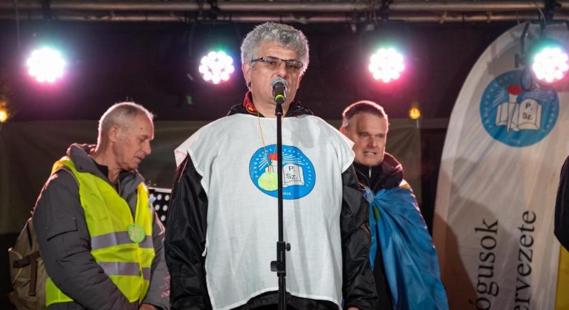 Sokkoló adatokkal igazolta a PSZ-elnök, hogy katasztrofális állapotban van a közoktatás