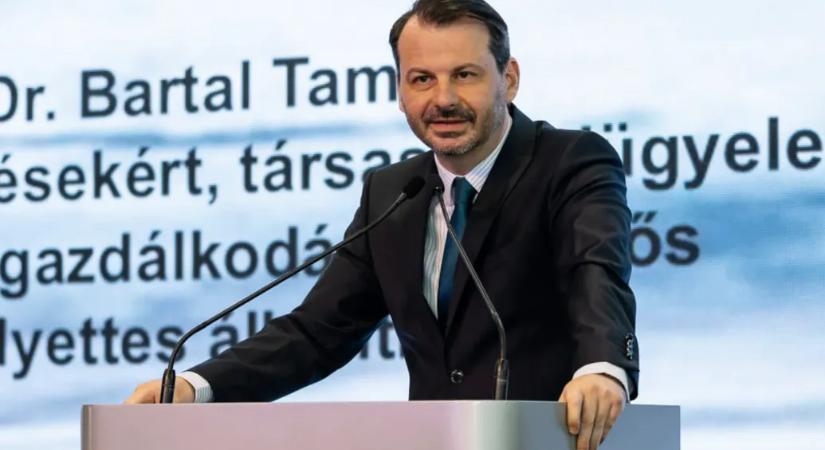 Lázár két fontos helyettes államtitkára távozott, derül ki a közlönyből