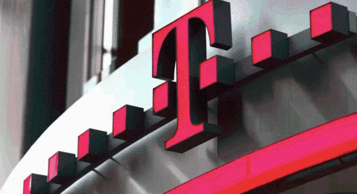 Elképesztő raliban emelkedik a Magyar Telekom – Huszonöt éves csúcs dőlhet meg