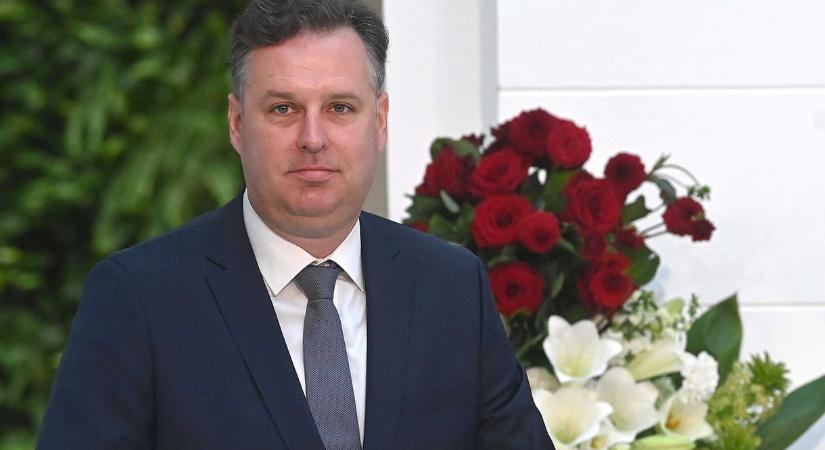 Vitézy kirúgta a MÁV vezérigazgató-helyettesét