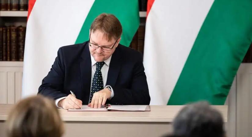 Répássy Róbert: nem mi lobbiztunk Kónya Endre elnöki kegyelméért