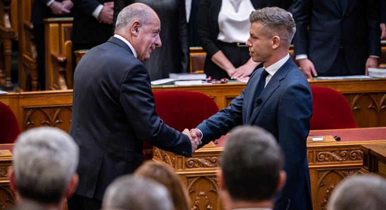 Sulyok Tamás máris vert helyzetben van az elemző szerint, közeleg a megaláztatás