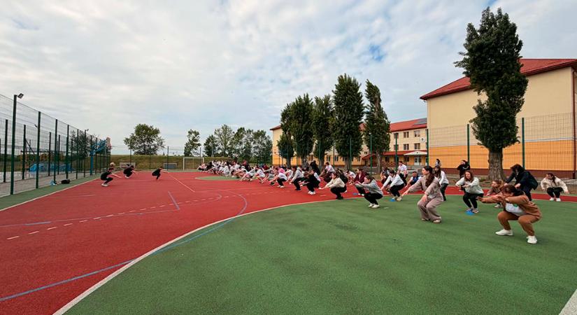 Mozgás, élmény, közösség: sikerrel zajlott a hagyományos sportnap FSZI-ben