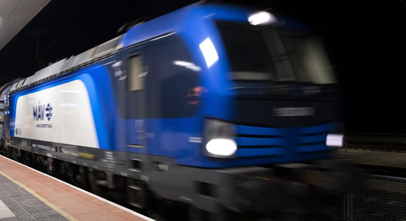 Vitézy Dávid máris felmentett egy csúcsvezetőt