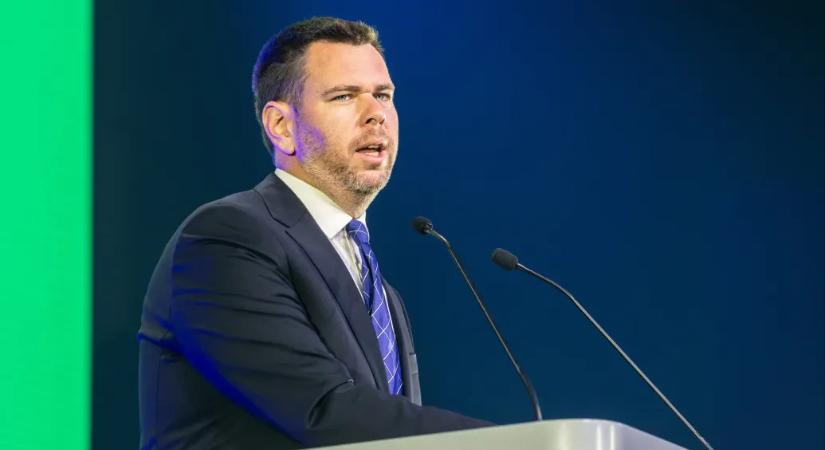HVG: Vitézy Dávid kirúgta a MÁV gazdasági vezérigazgató-helyettesét