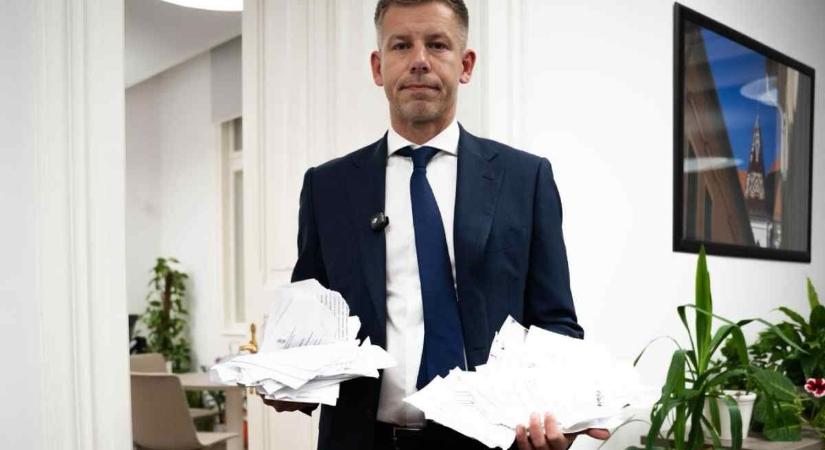 Elege lett, kiosztotta Magyar Pétert az egyik legnagyobb rajongója
