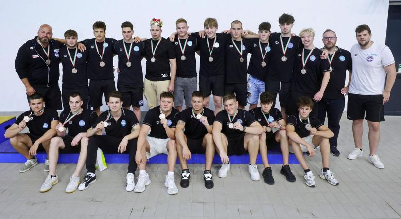 Bronzérmes a szolnoki ifi vízipólócsapat az országos döntőben