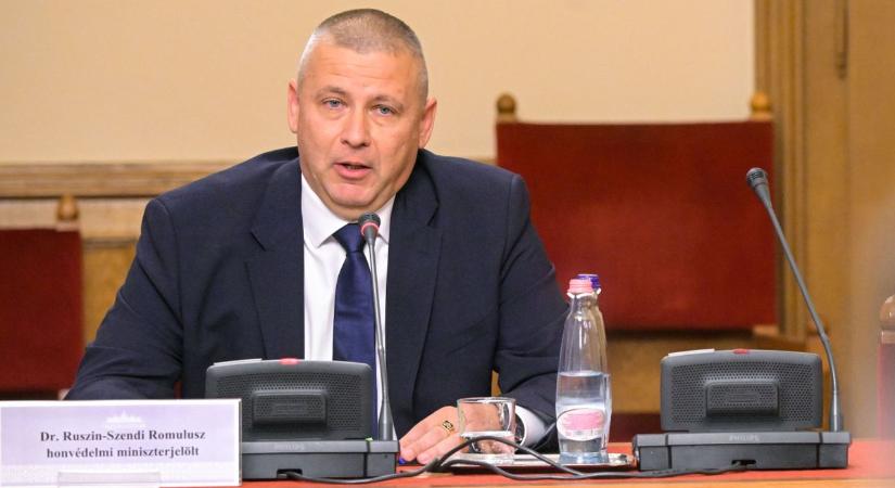 Rendkívüli bejelentést tett Ruszin-Szendi Romulusz: kiválasztotta a magyar honvédség új főnökét – rá kevesen gondoltak