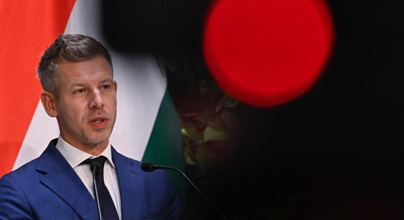 Magyar Péter élőben Krakkóból: végre méltó helyre kerülnek a lengyel-magyar kapcsolatok