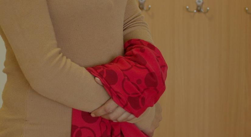 Sokkoló részletek derültek ki a Sóstói-erdőben meggyilkolt kislány családjáról (fotók, videó)