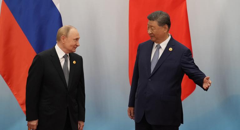 Hatalmas játszmák zajlanak a háttérben, Putyin pekingi útja sorsdöntő lehet