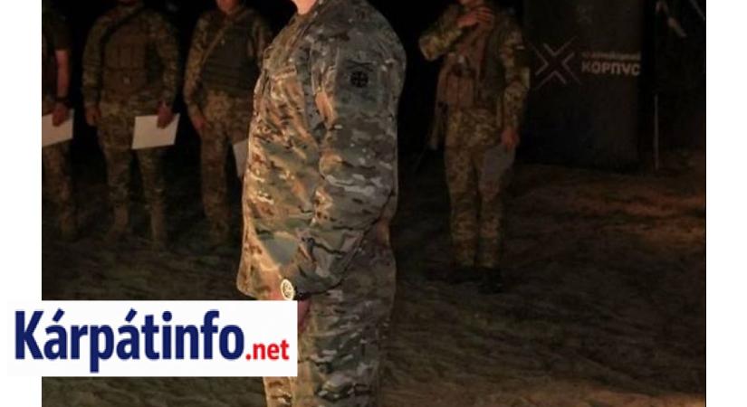 Átaludta a bombázást egy őrmester